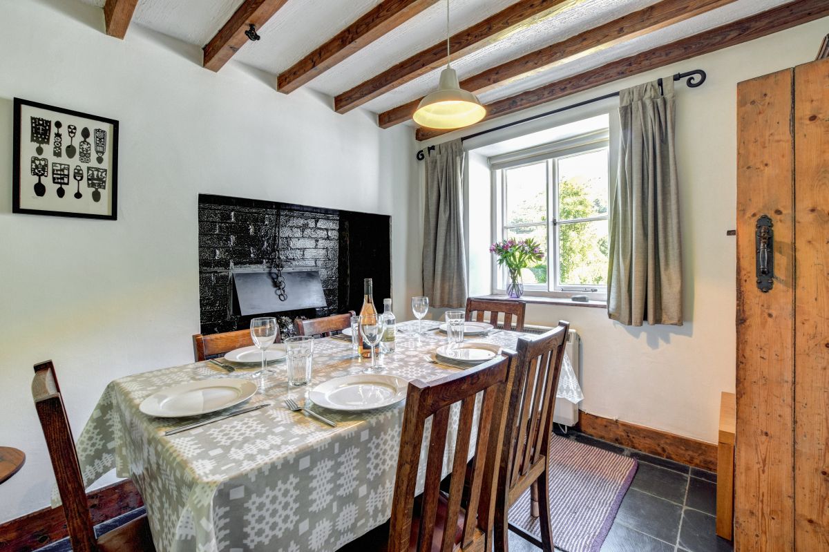Maesmor, listing photograph 8