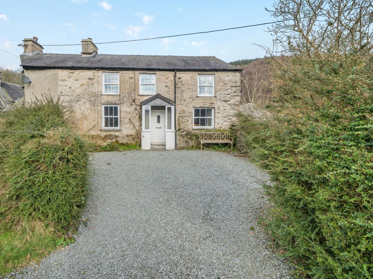 Honeysuckle - Hawkshead