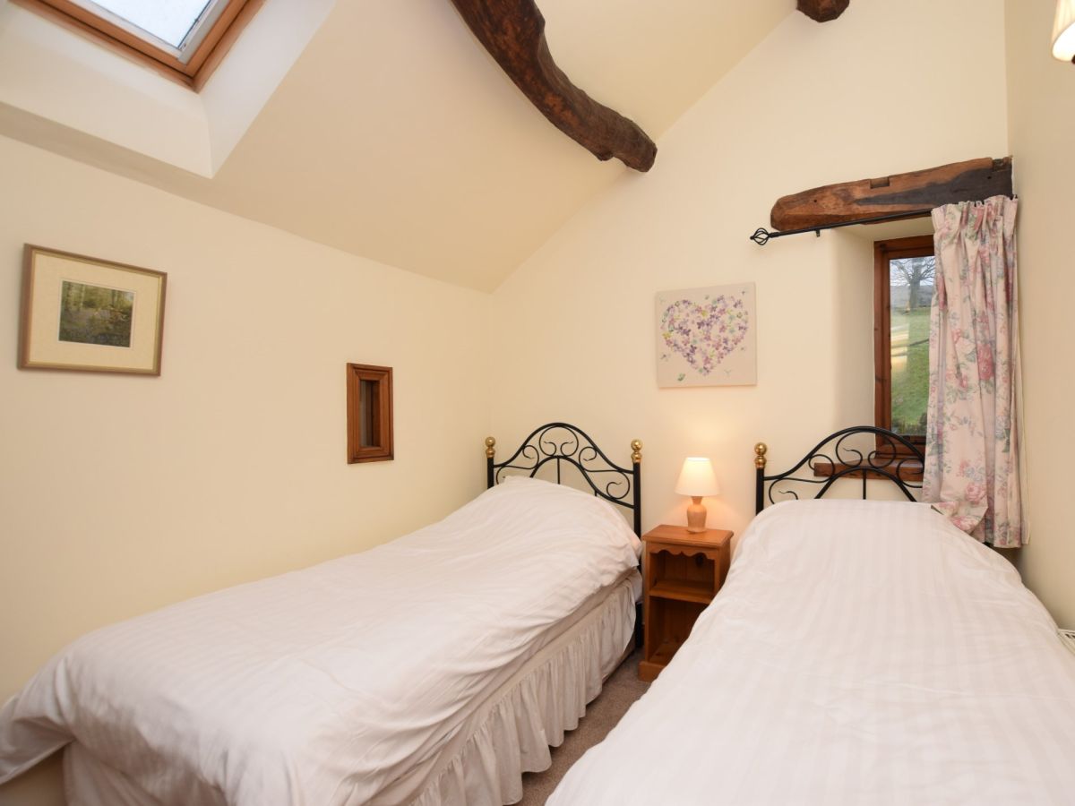 Alice Cottage, listing photograph 12