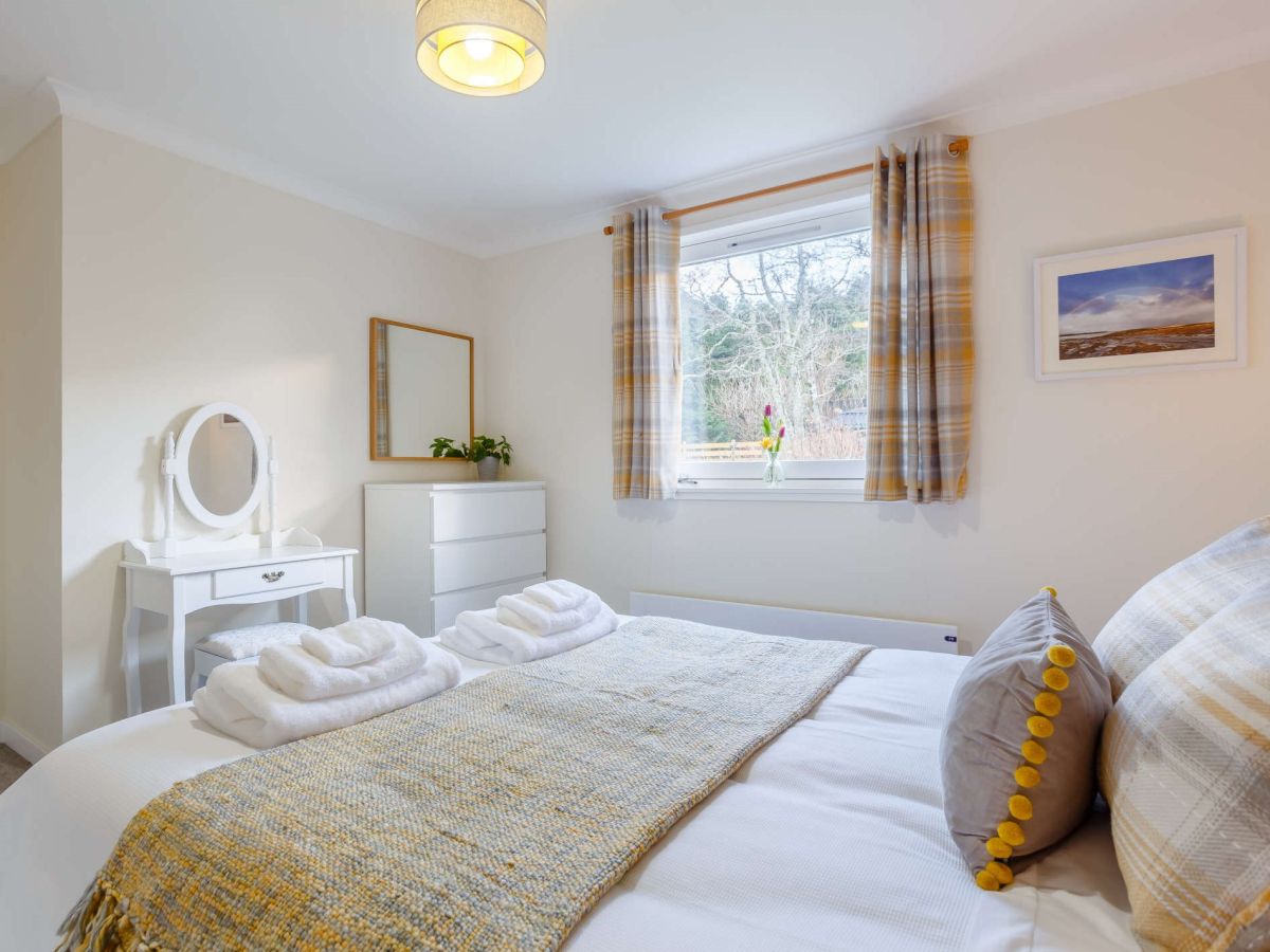 Camus Cottage, listing photograph 8