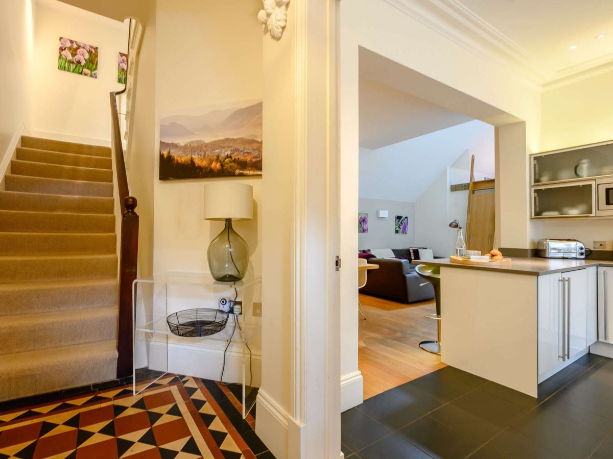 Century House, listing photograph 11