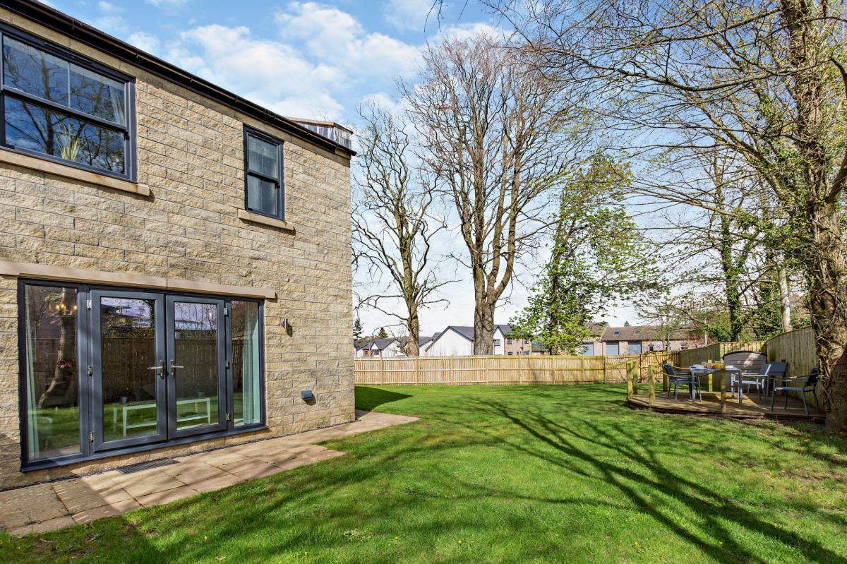 Charter Gardens Cottage, listing photograph 4