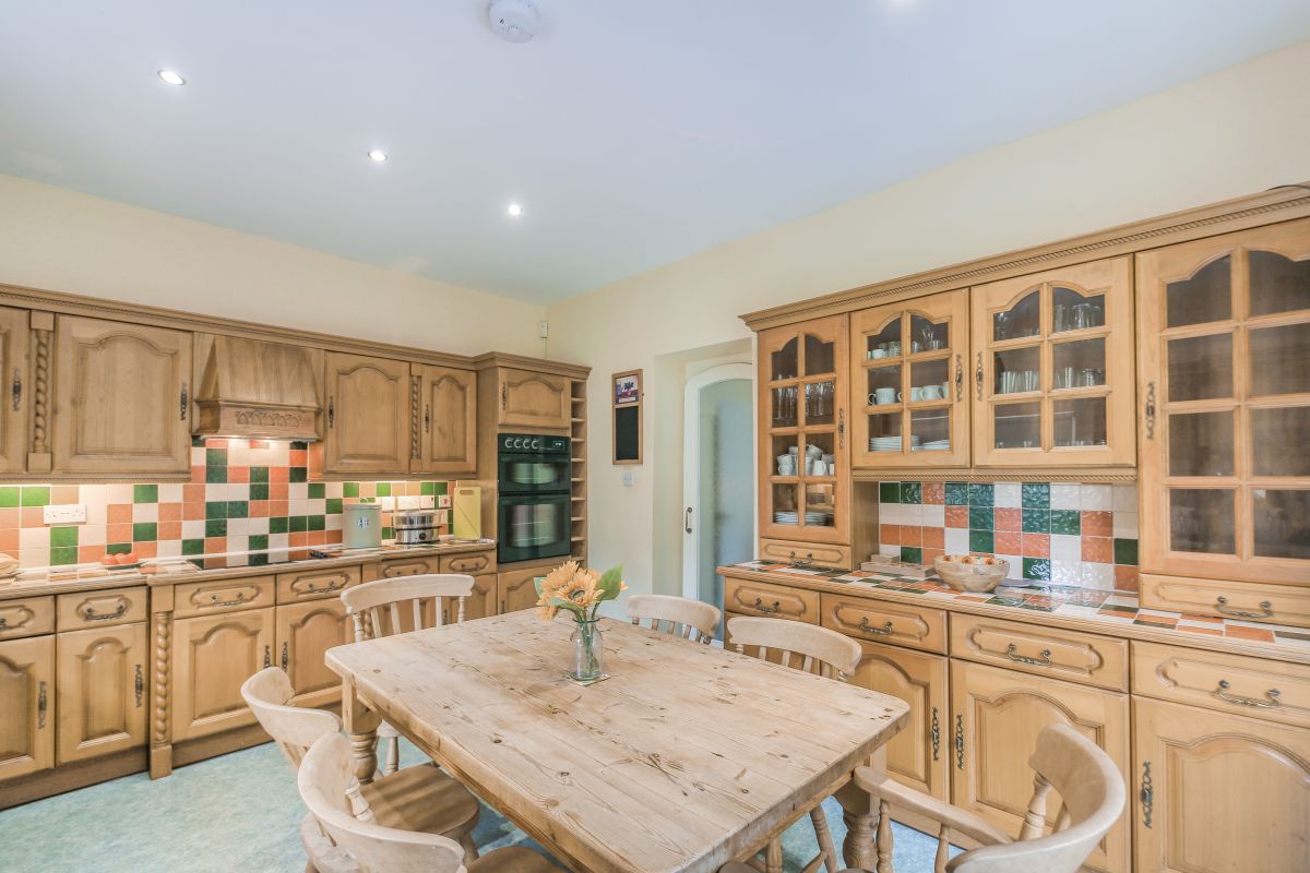 Coed Y Celyn Lodge, listing photograph 5