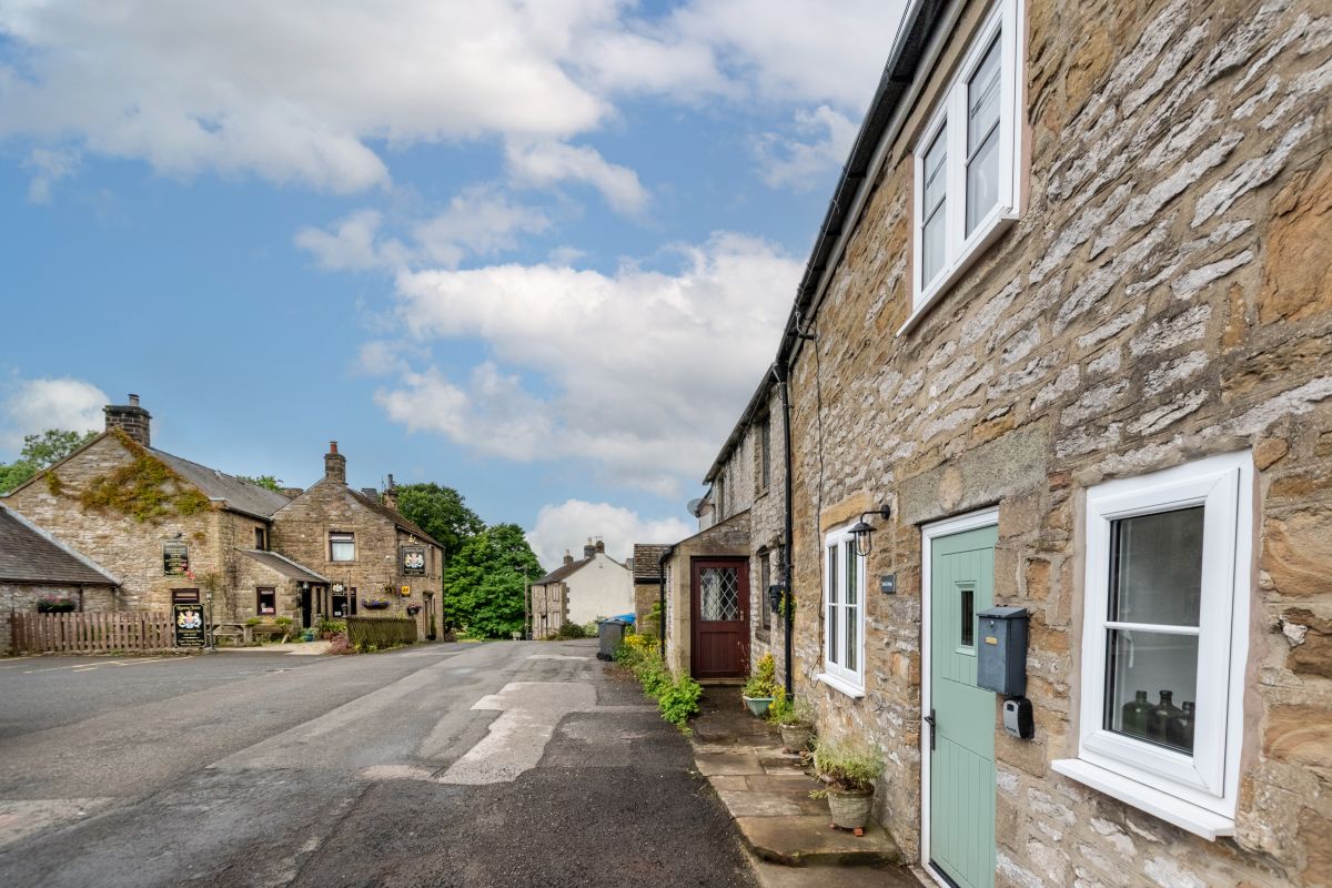 Thrift Cottage, listing photograph 9