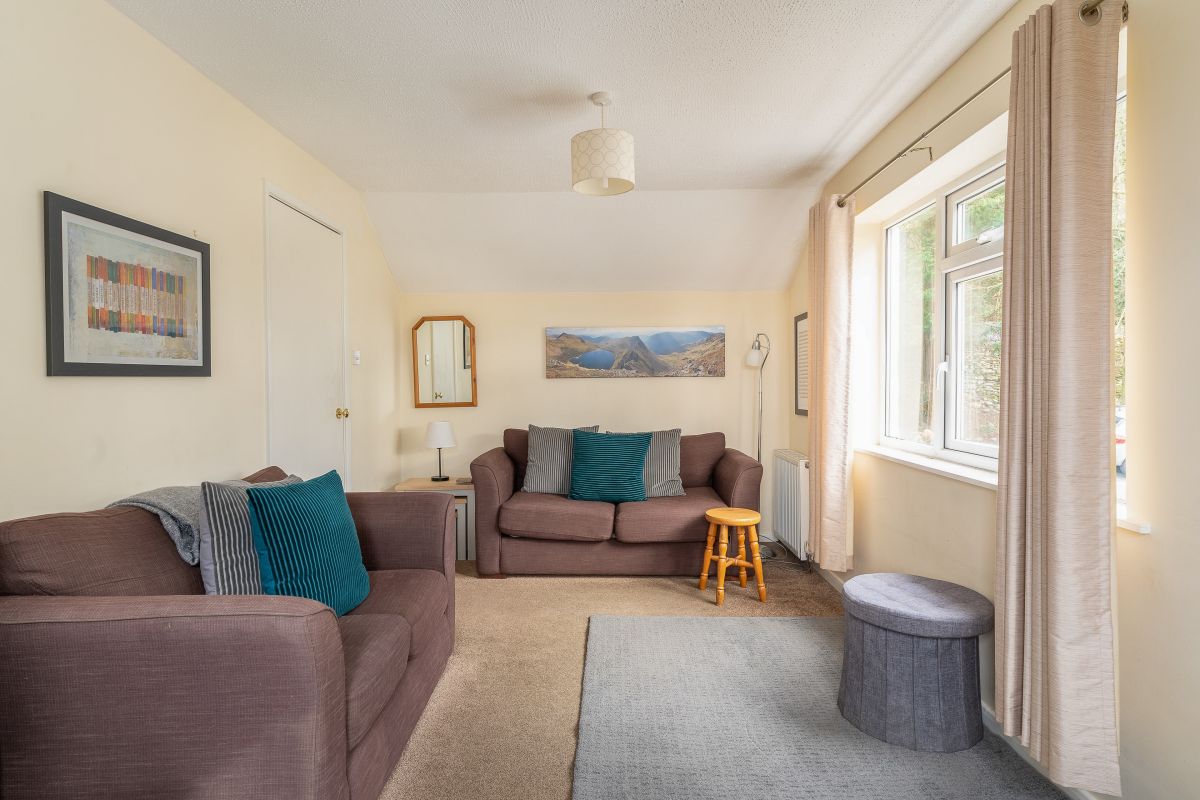 Beech How Cottage, listing photograph 8