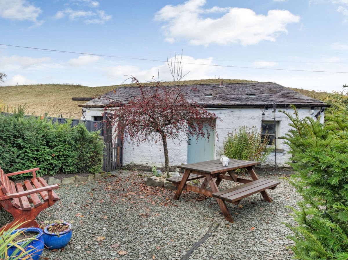 Kirrin Cottage, listing photograph 3
