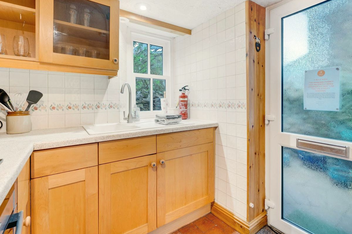 3 Swiss Villas, listing photograph 12