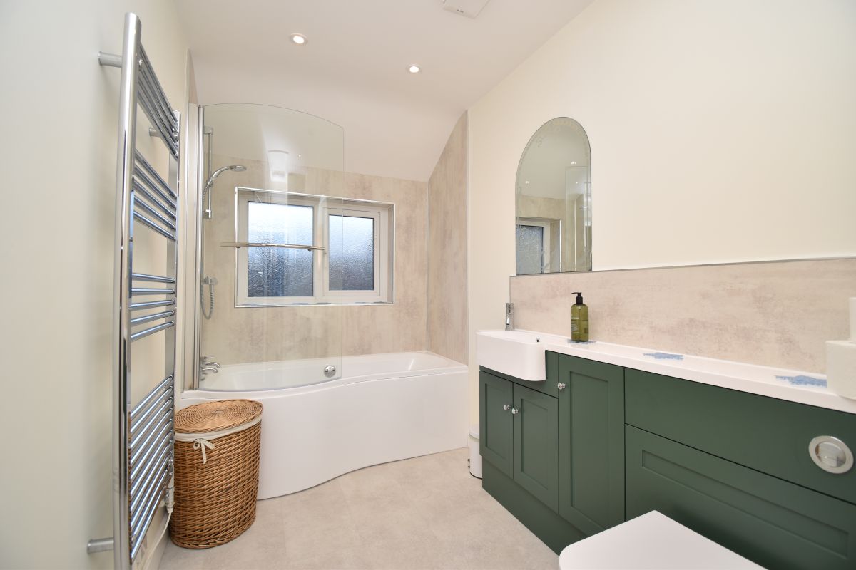 Manor Cottage, listing photograph 12