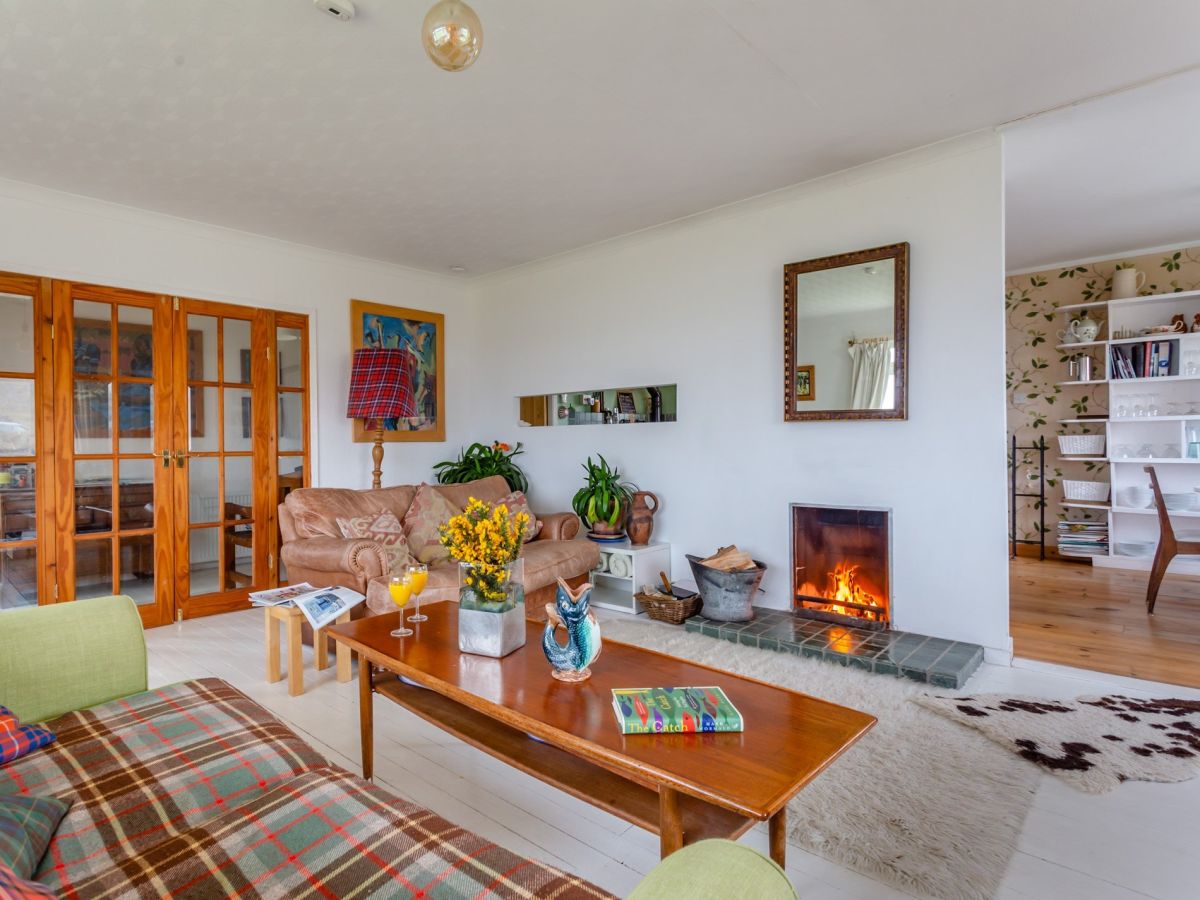 Reiff Beach Cottage, listing photograph 4