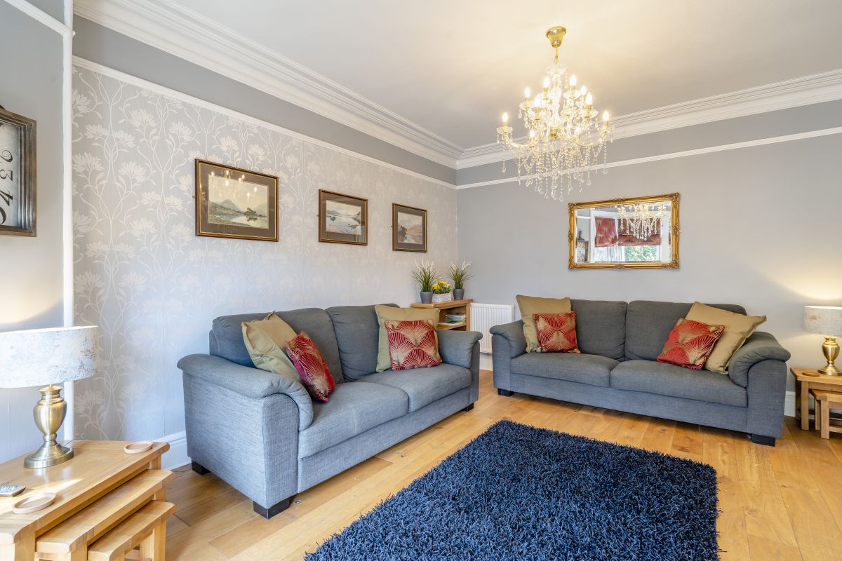 Oldfield House, listing photograph 4
