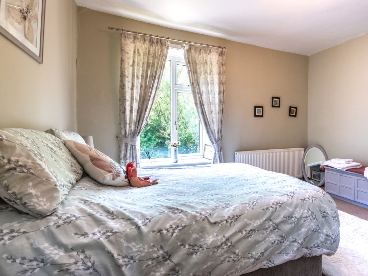 Ivy Cottage - Whitehough, listing photograph 12