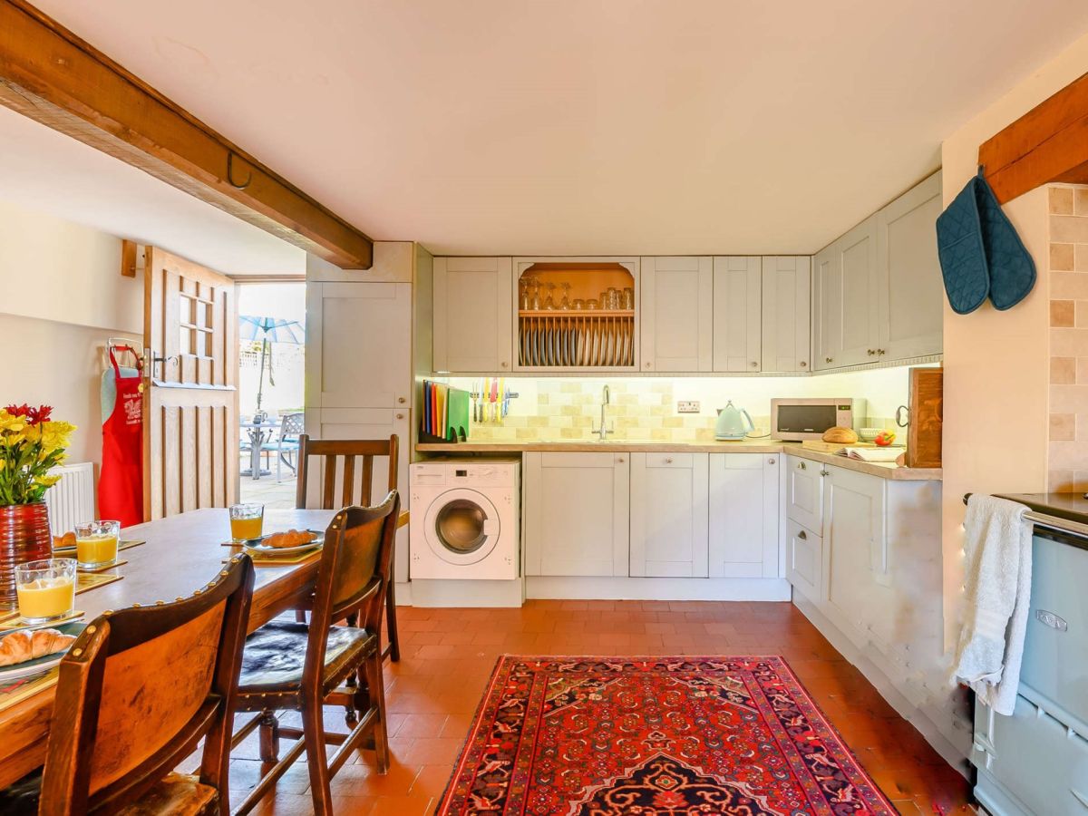 Sugar Loaf Farmhouse, listing photograph 6