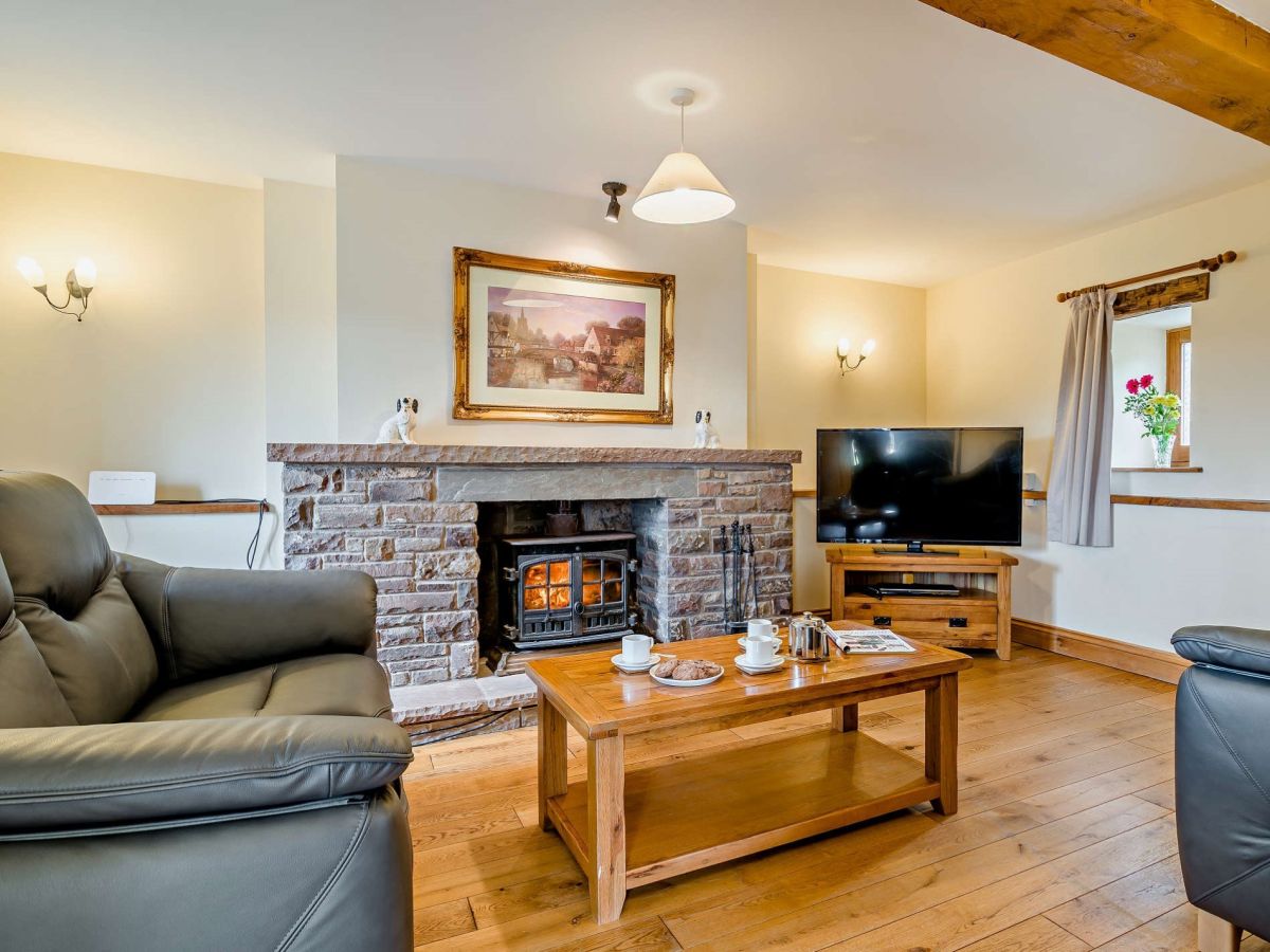 Cynfin Barn, listing photograph 4