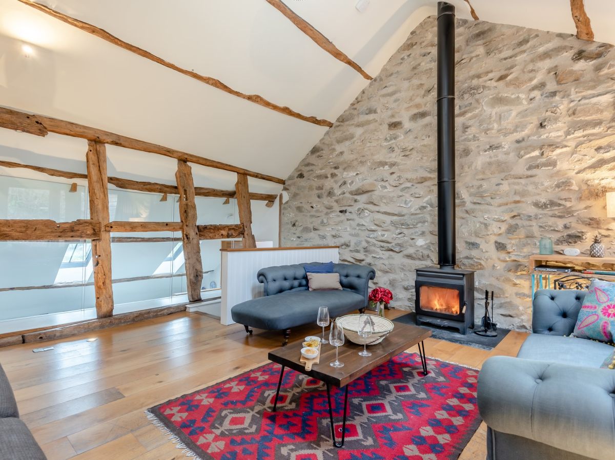 Upper Valley Barn, listing photograph 10