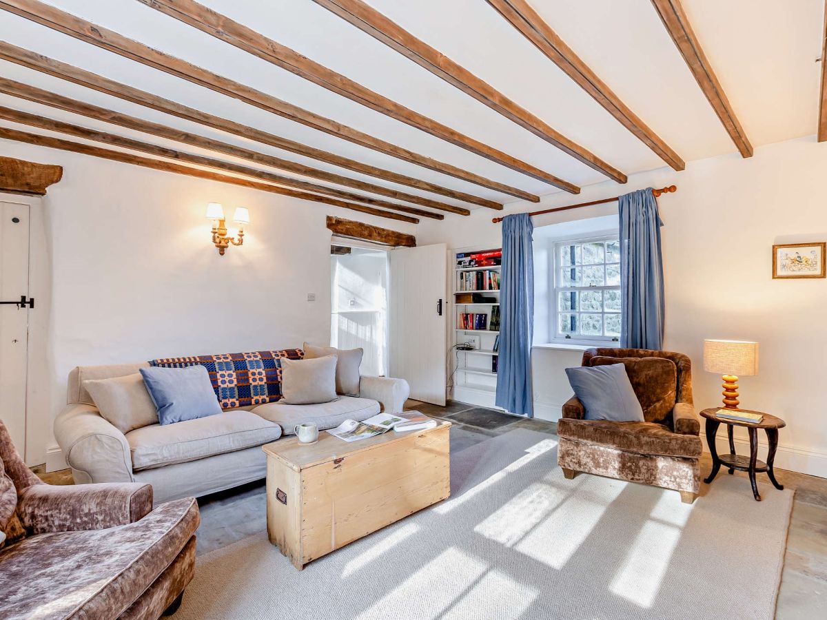 Arundel Grange, listing photograph 4