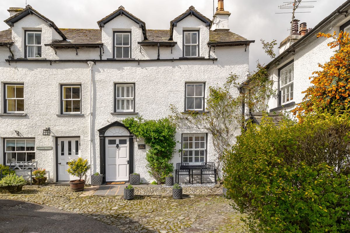 Ross Cottage, listing photograph 4