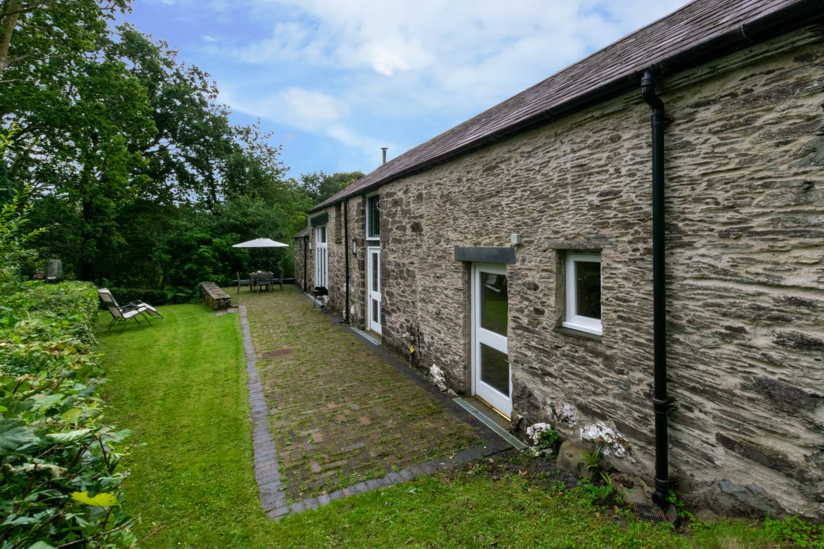 Stabal Pant y Lludw, listing photograph 4