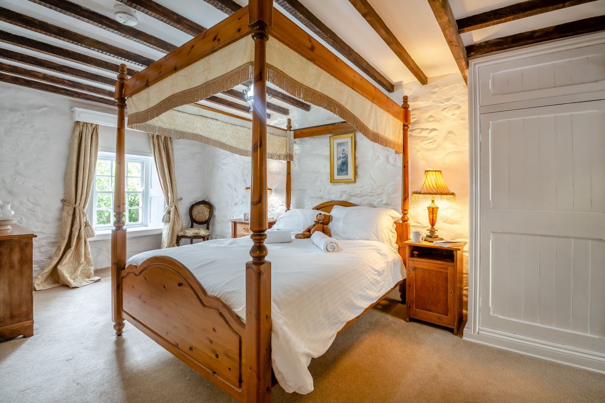 Betws Inn, listing photograph 3