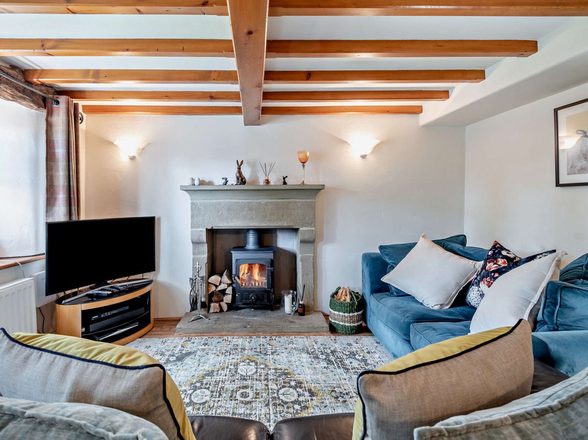Calendar Cottage, listing photograph 3