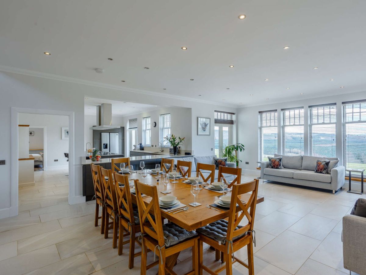 New Lodge - Swordale, listing photograph 6