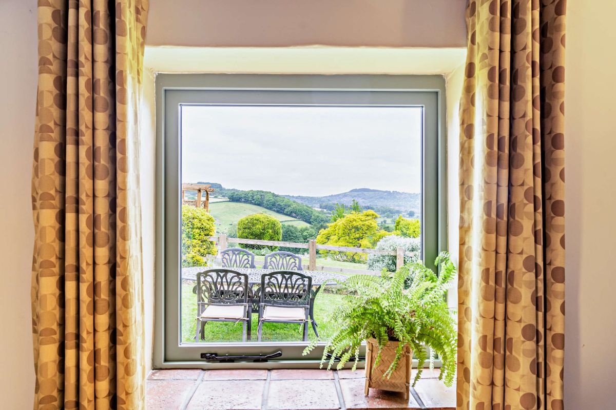 Topshill, listing photograph 8