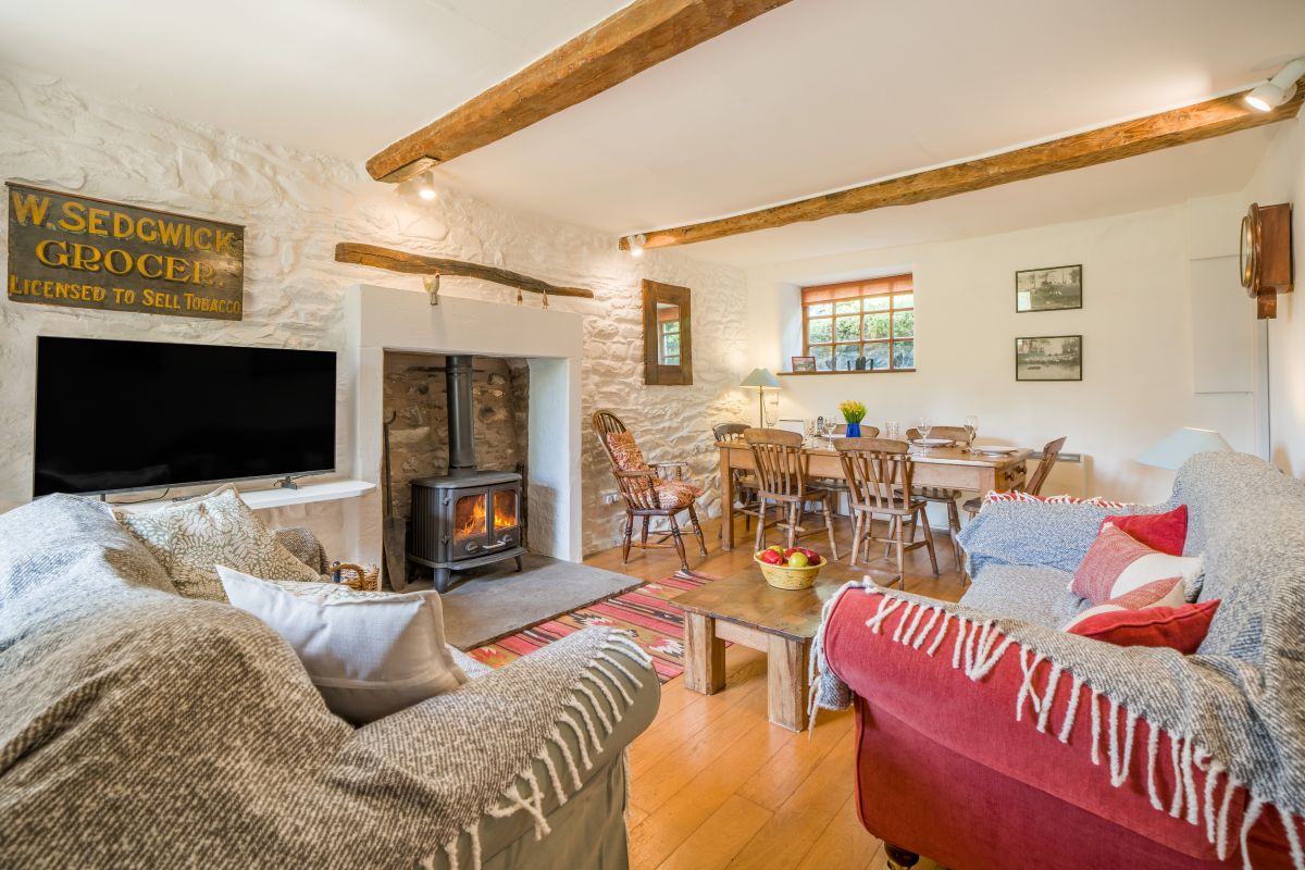 Banty Gill Cottage, listing photograph 2