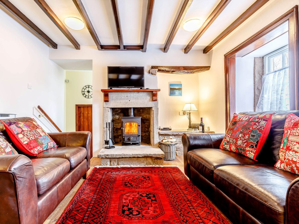 Yew Cottage - Winster, listing photograph 2
