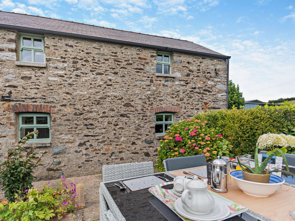 Pod Pen Y Gaer, listing photograph 5