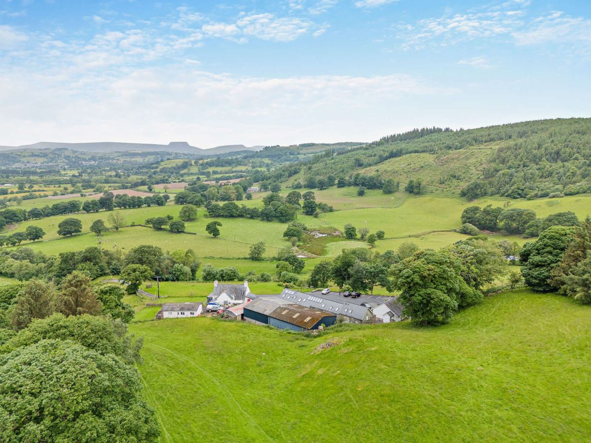 Tegid - Bala Barns, listing photograph 10