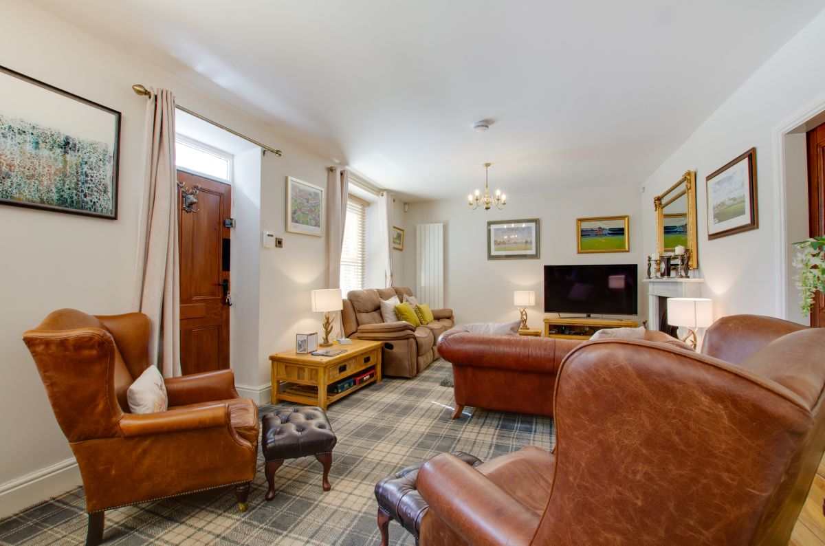 Brookside Cottage, listing photograph 6