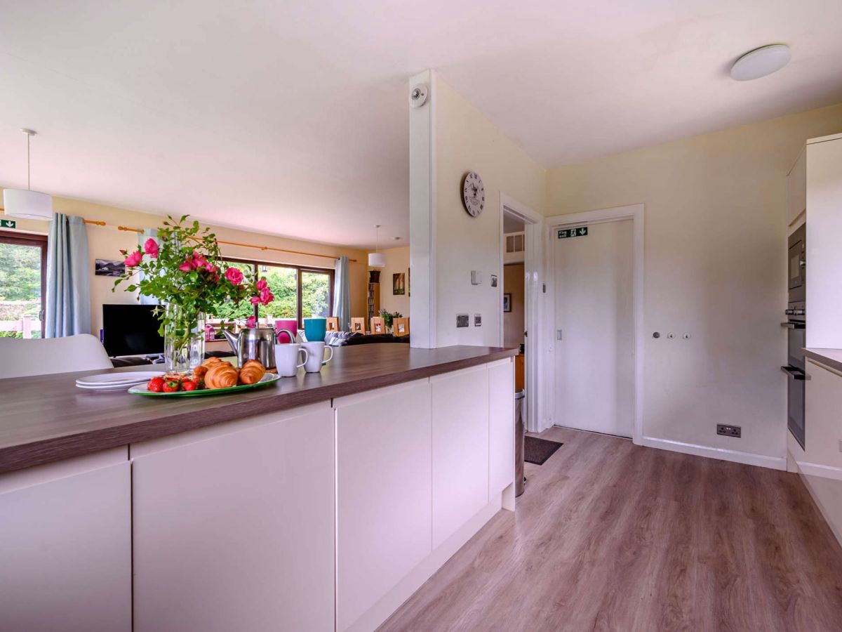 High Holme, listing photograph 9