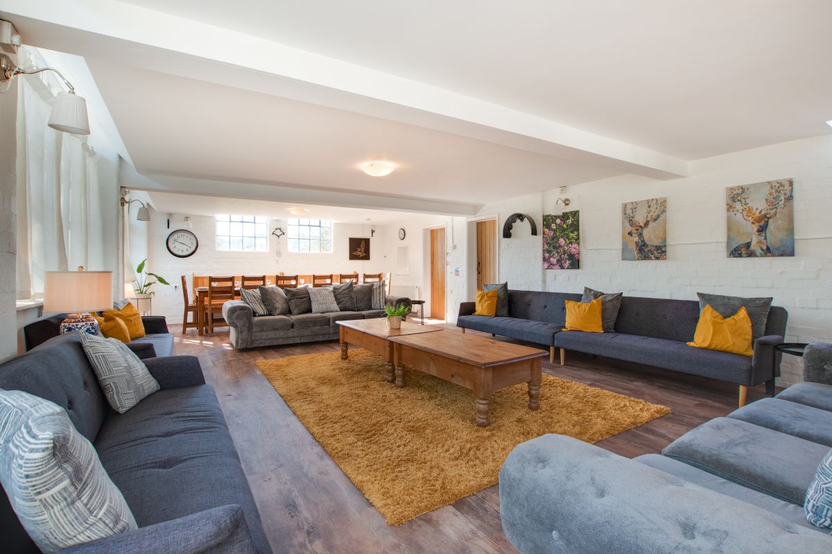 The Coach House - Lea, listing photograph 4