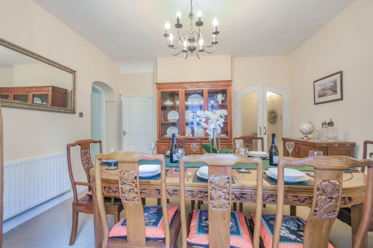 Coed Y Celyn Lodge, listing photograph 9