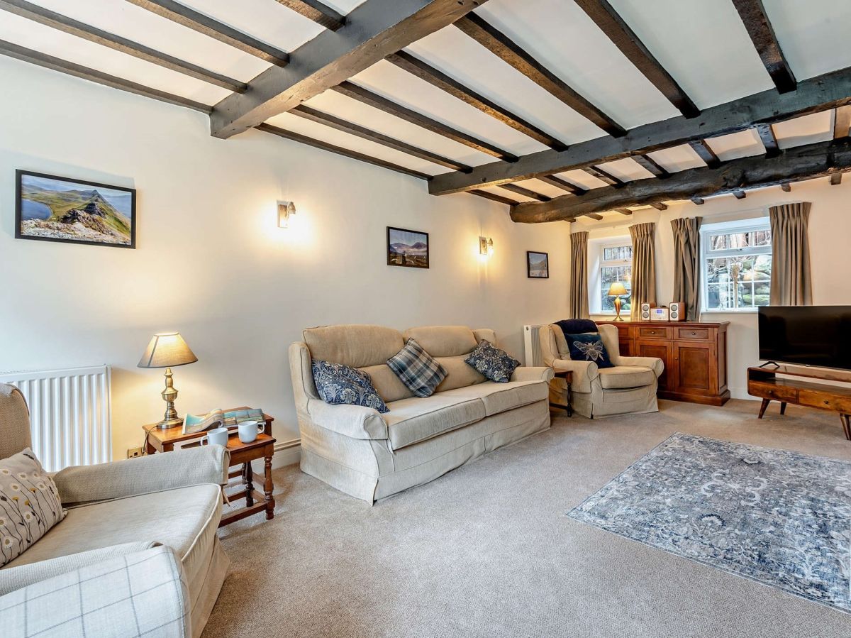 Eastern Cottage, listing photograph 4