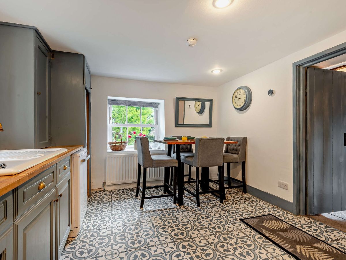 Brow House, listing photograph 9