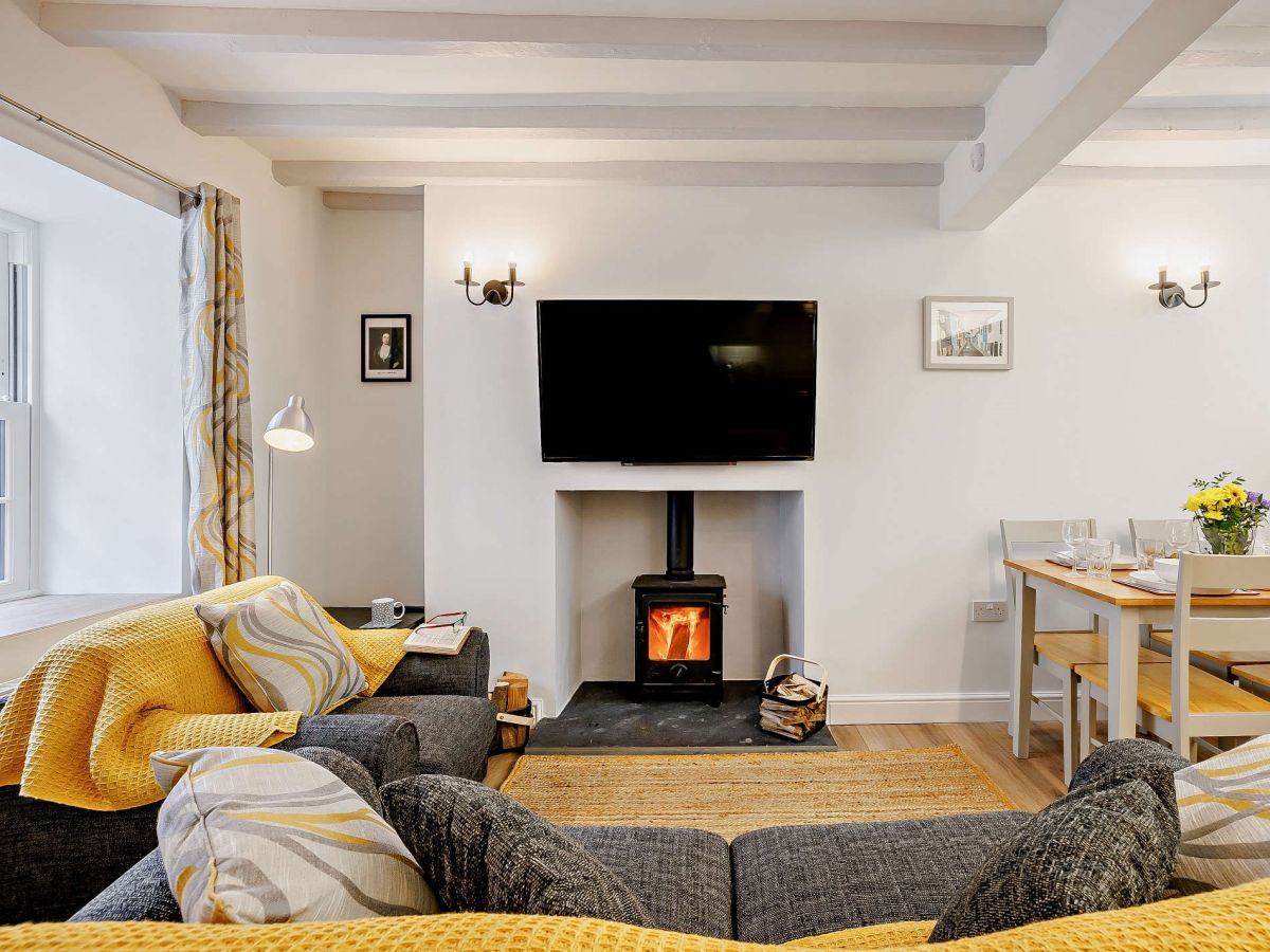 Anne Owens Cottage, listing photograph 6