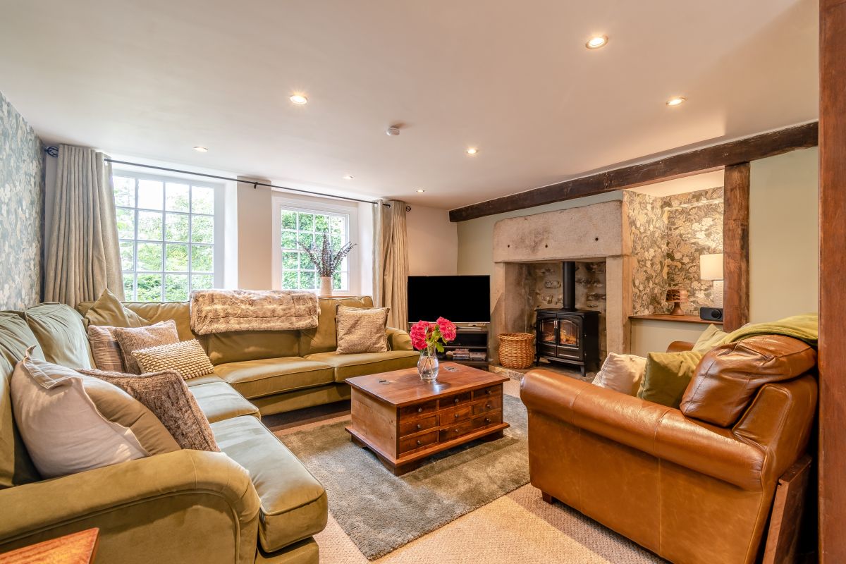 Thatch End Cottage, listing photograph 4