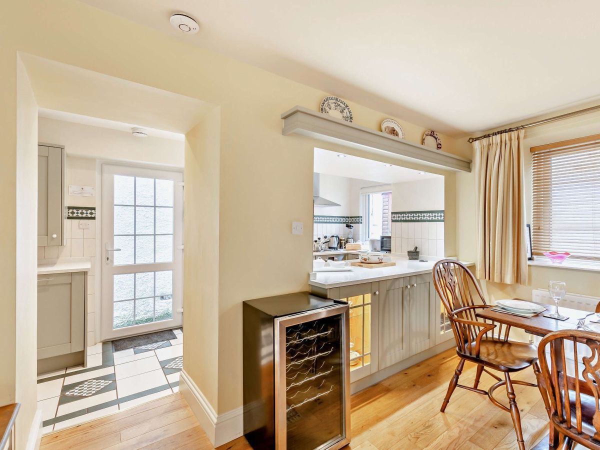High Corner Cottage, listing photograph 5