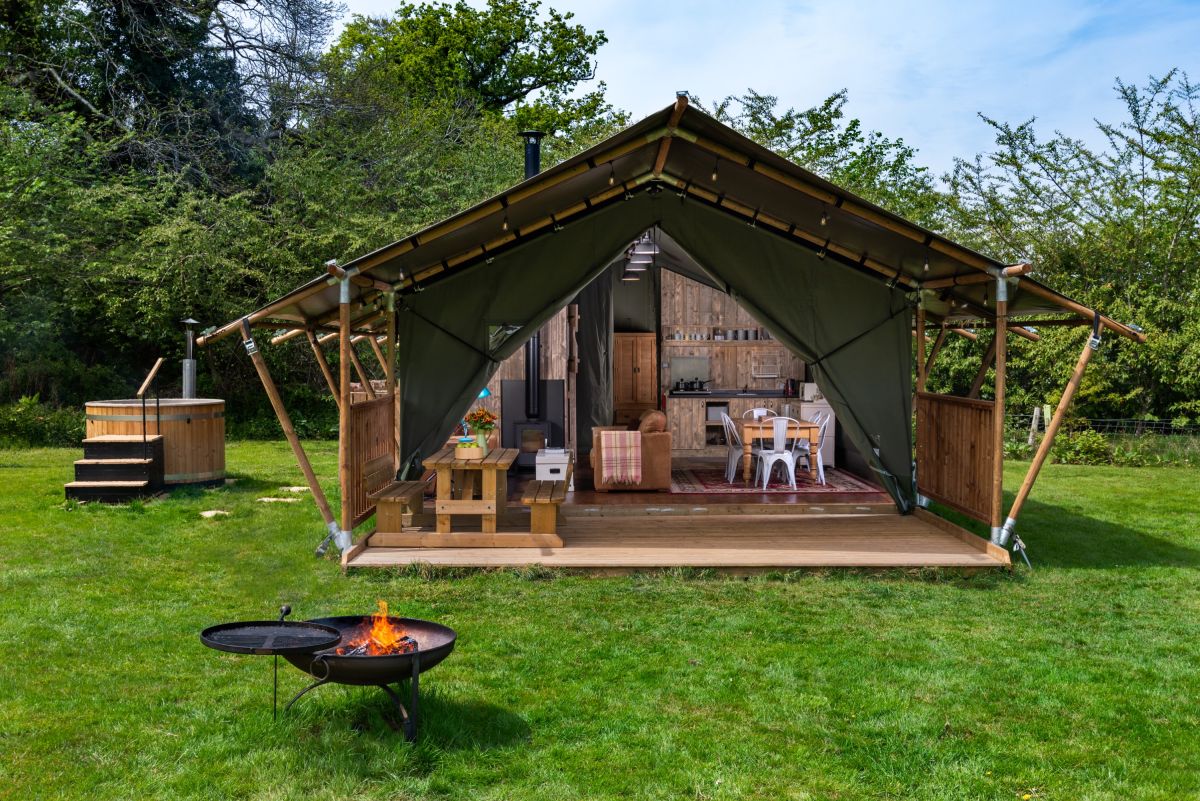 Goshawk Lodge, listing photograph 4
