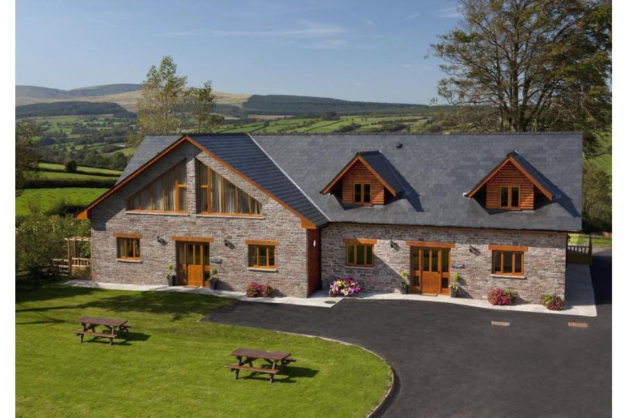 Crai Valley Eco Lodges