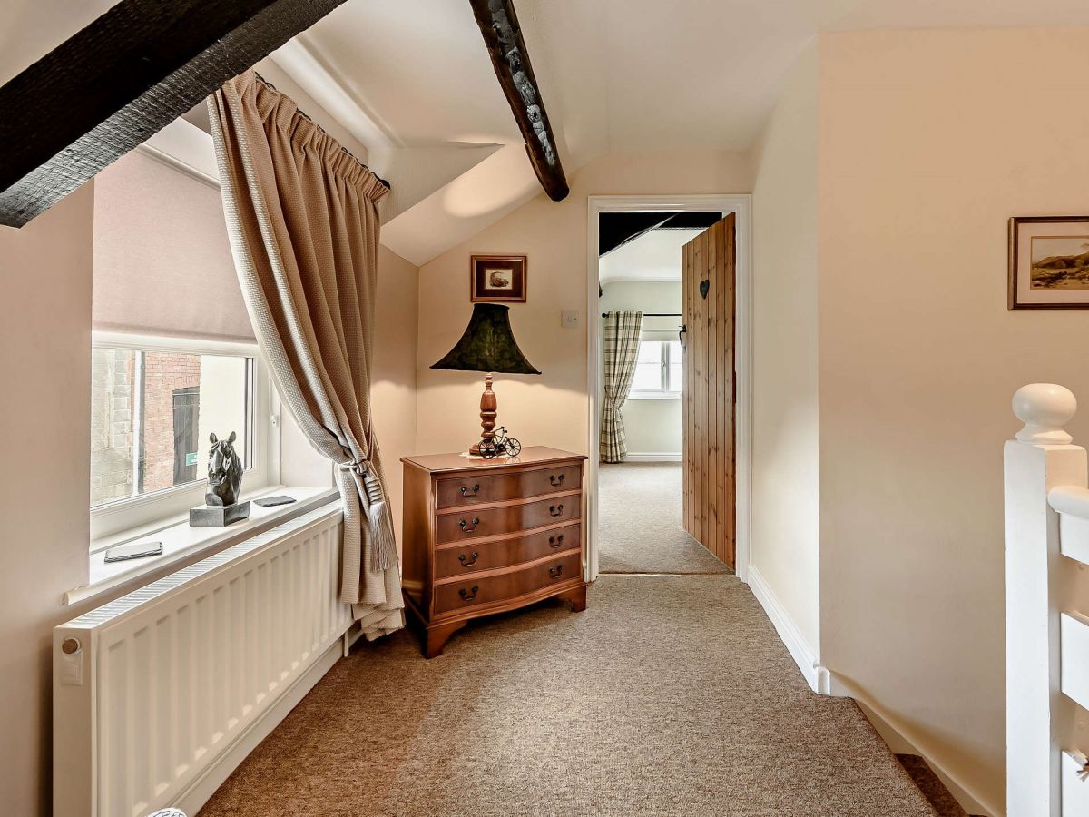 Silver Birch Cottage, listing photograph 11