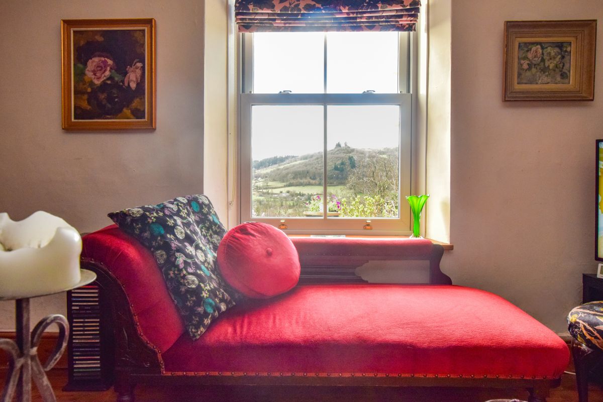 Mount Pleasant - Llandovery, listing photograph 12