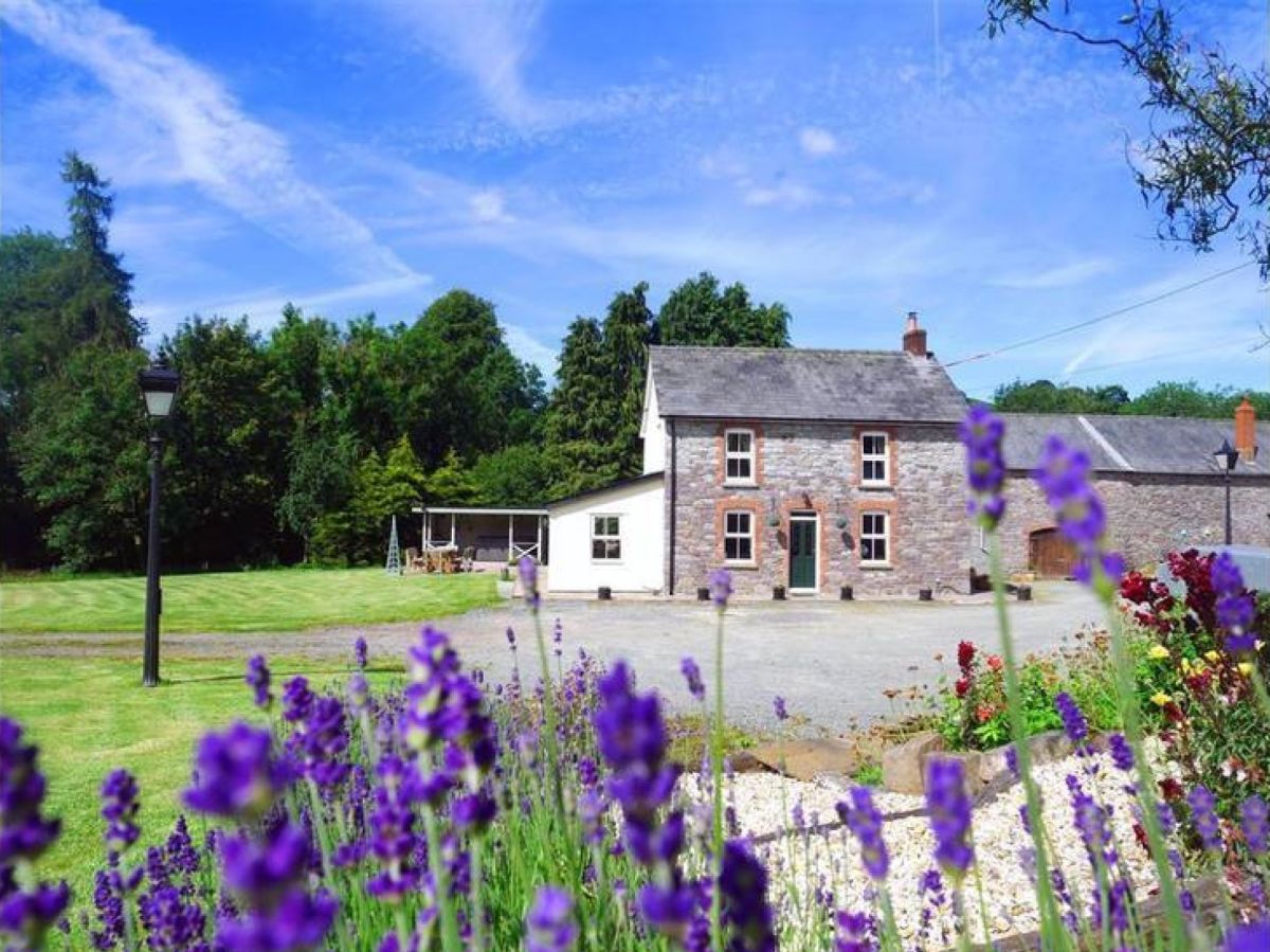 Old Factory House, listing photograph 2