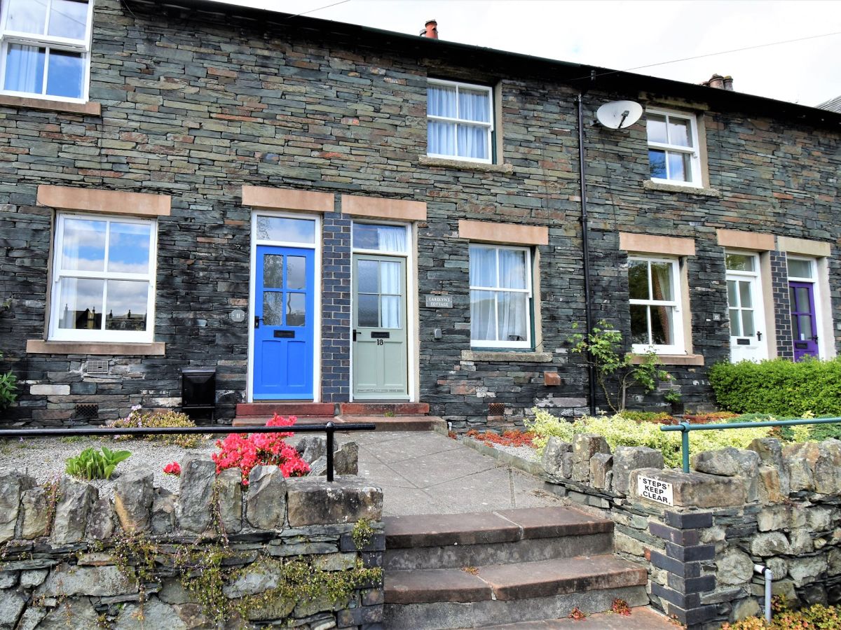 Carolyn's Cottage, listing photograph 9