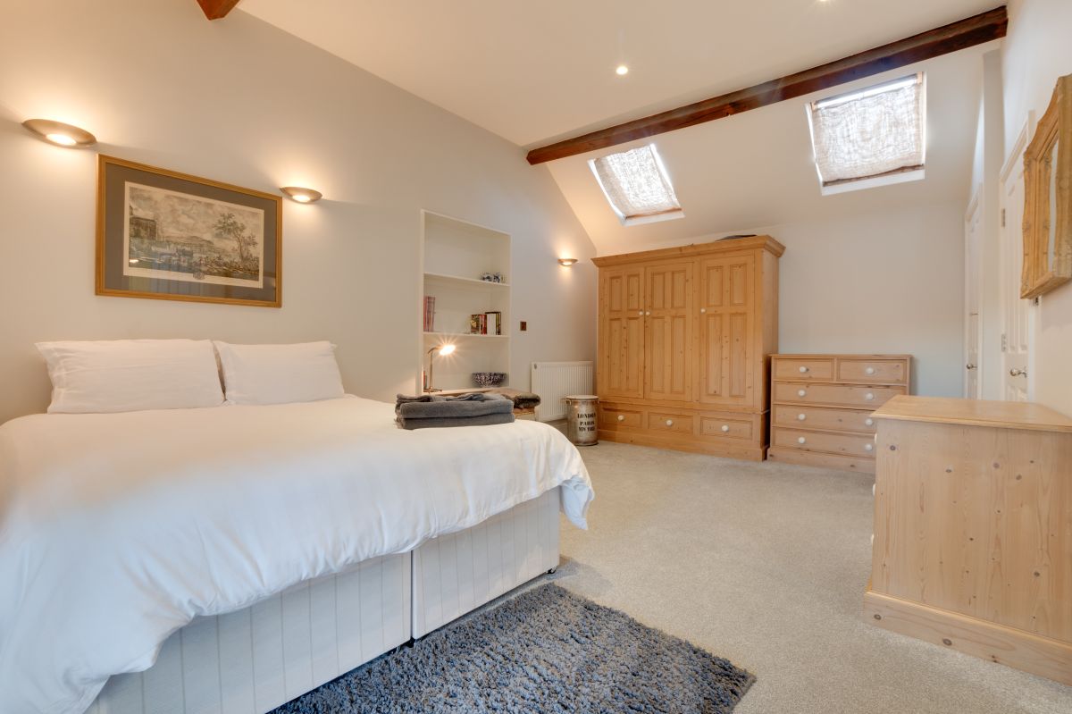 Frogmore, listing photograph 9