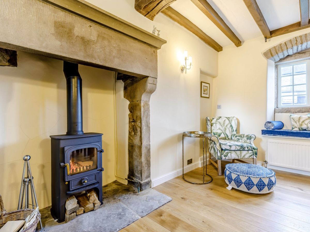 Ivy House - Wetton, listing photograph 11
