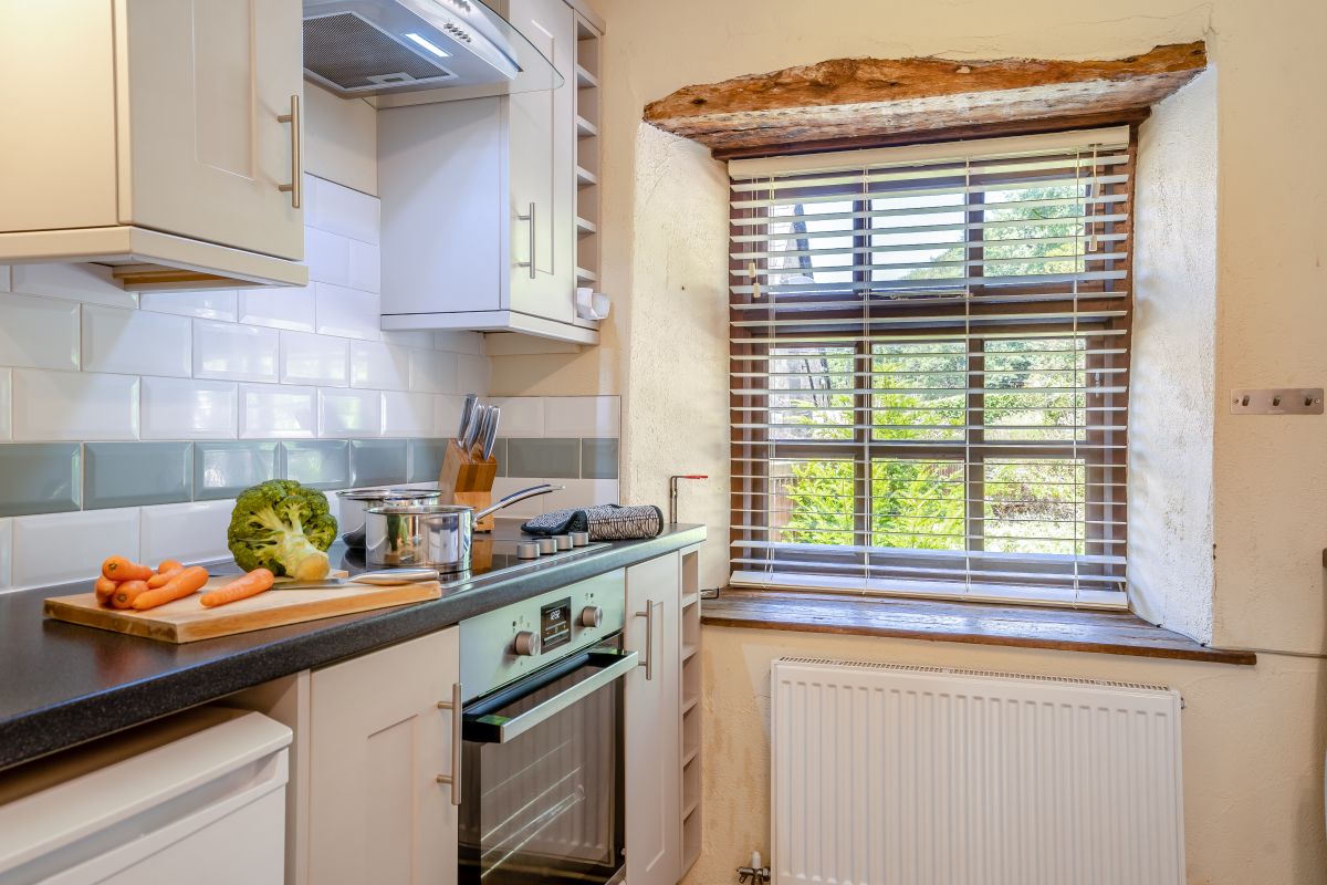 Brecon Beacons Farmhouse, listing photograph 12