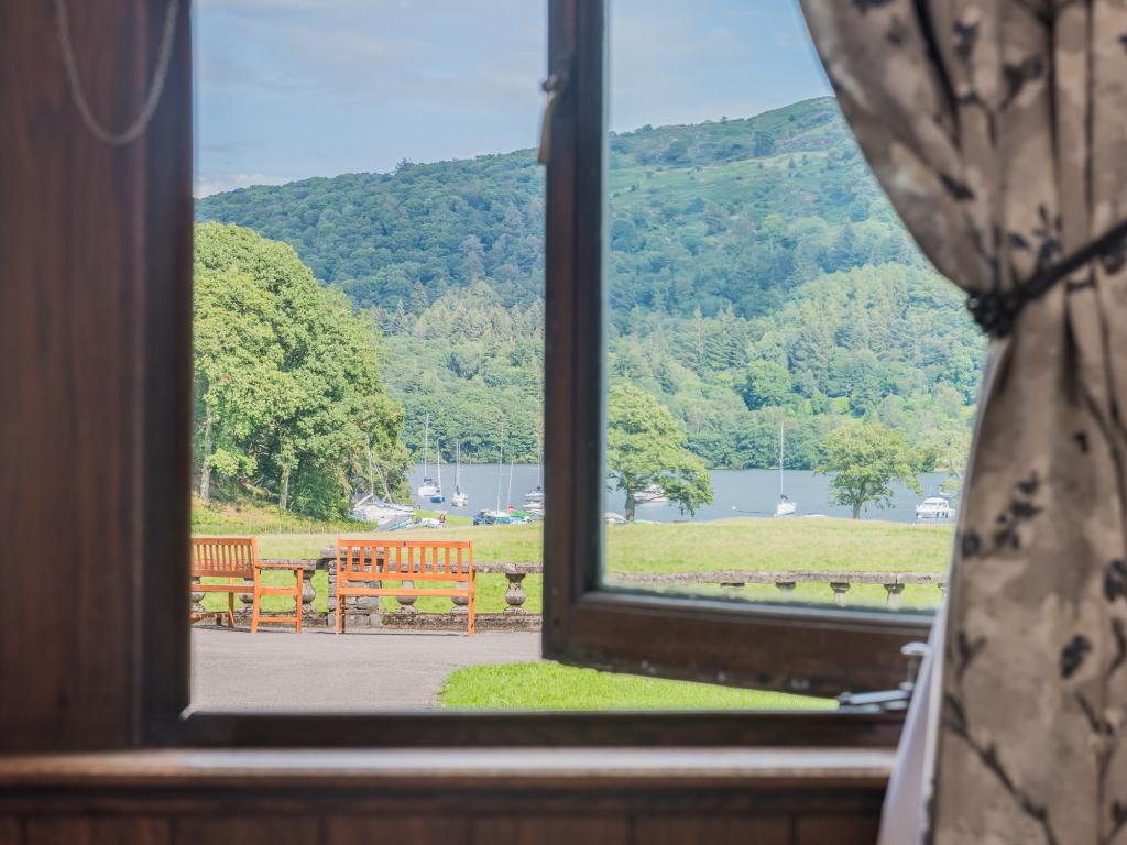The Hideaway - Lakeside, listing photograph 6
