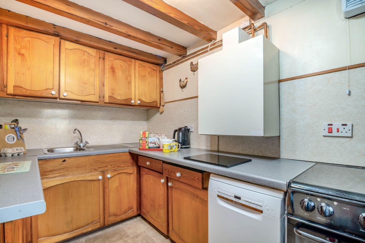 East Cottage, listing photograph 4
