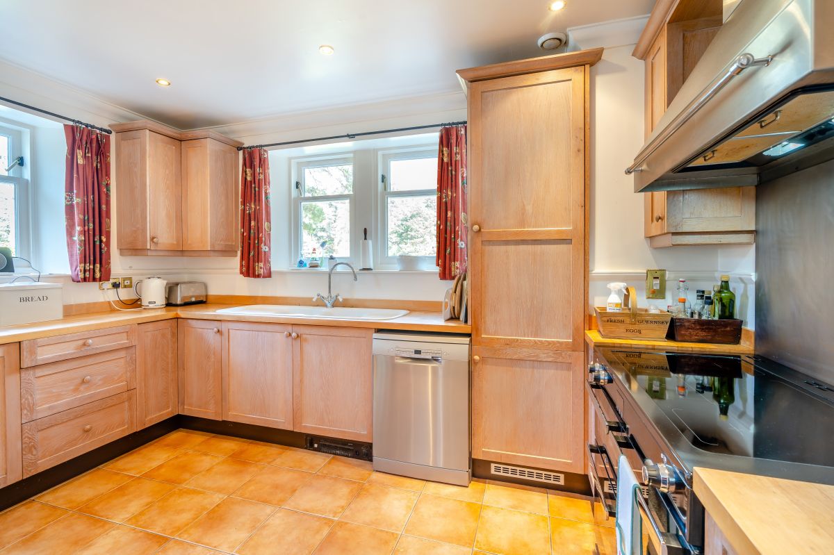 Tornashean House, listing photograph 11
